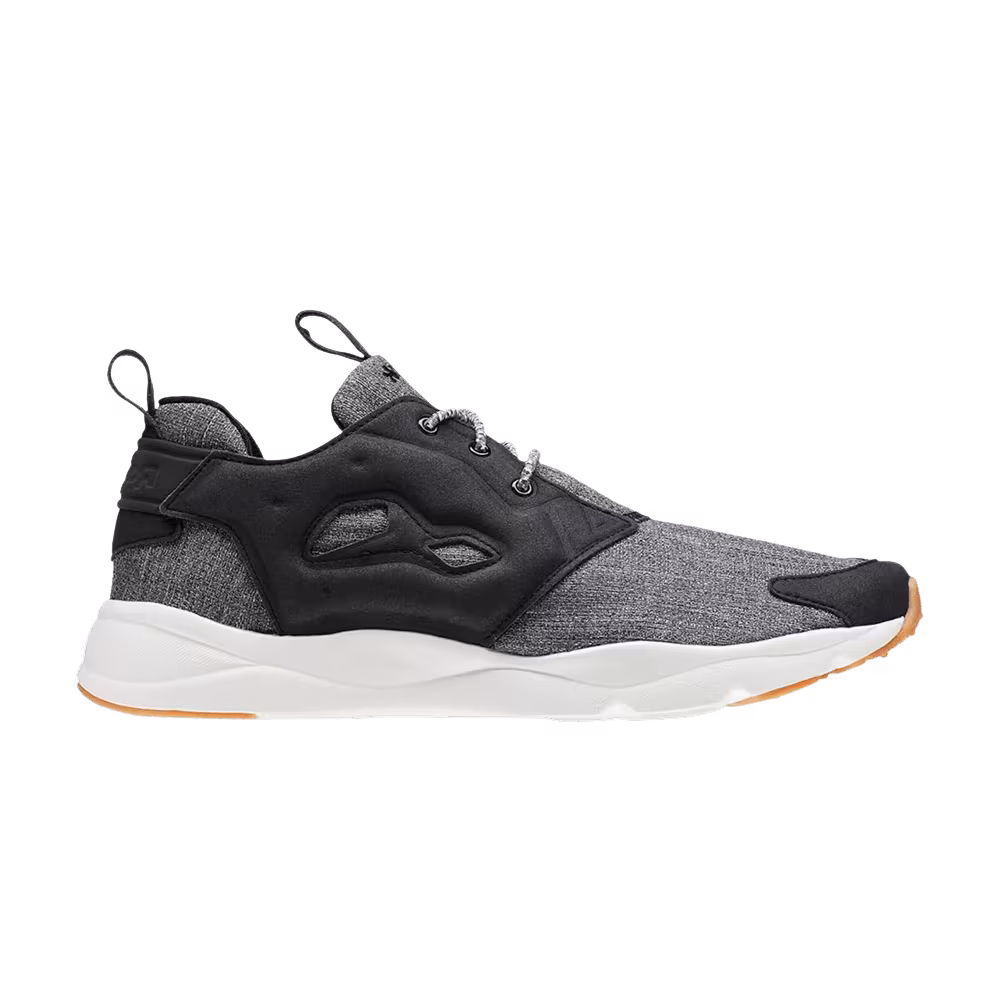 Reebok Furylite Refine Black Chalk Gum